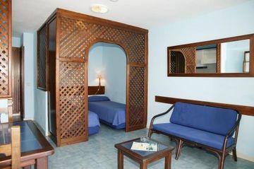 Kikere Studios (Adults Only) Пуэрто дель Кармен Экстерьер фото